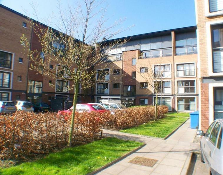 Hydro Apartment With Free Car Park Glasgow Ngoại thất bức ảnh